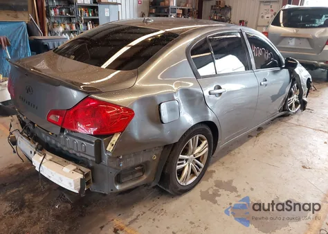 2013 Infiniti G37 из США, поврежденный, VIN JN1CV6AR1DM354495